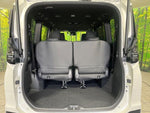 VOXY HYBRID 4WD