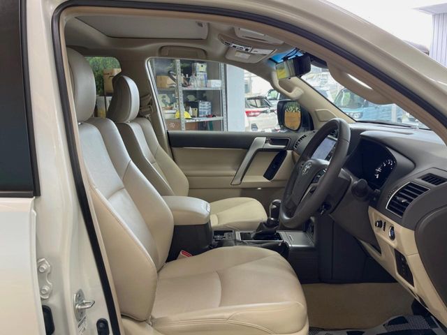 LANDCRUISER PRADO