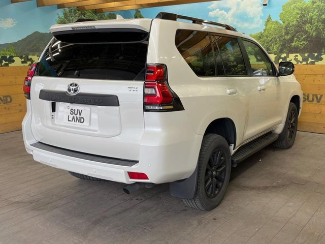 LANDCRUISER PRADO