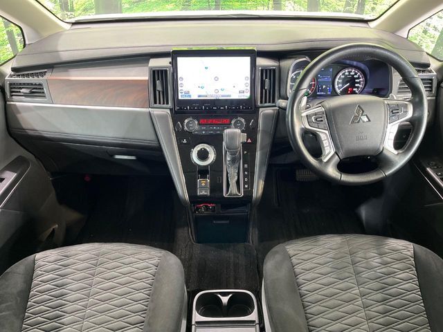 DELICA D:5 4WD