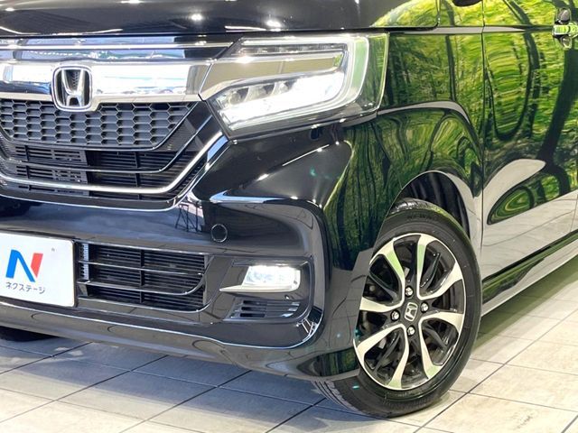 N-BOX