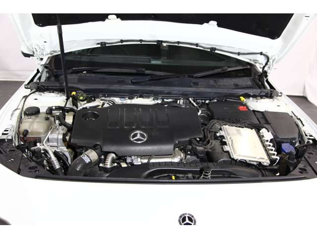 MERCEDES BENZ CLA class