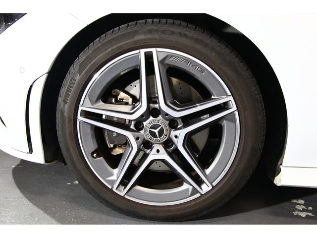 MERCEDES BENZ CLA class