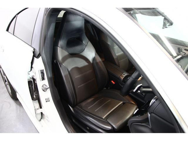 MERCEDES BENZ CLA class