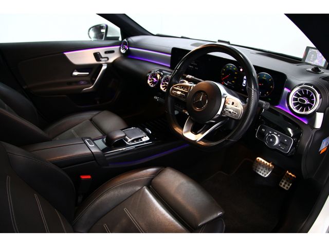 MERCEDES BENZ CLA class