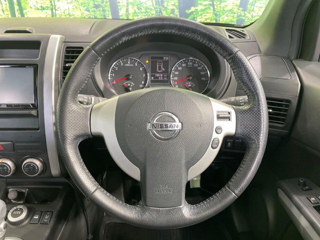 X-TRAIL 4WD