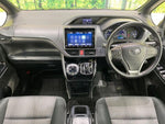 VOXY HYBRID