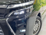 VOXY HYBRID