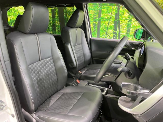 NOAH HYBRID 4WD