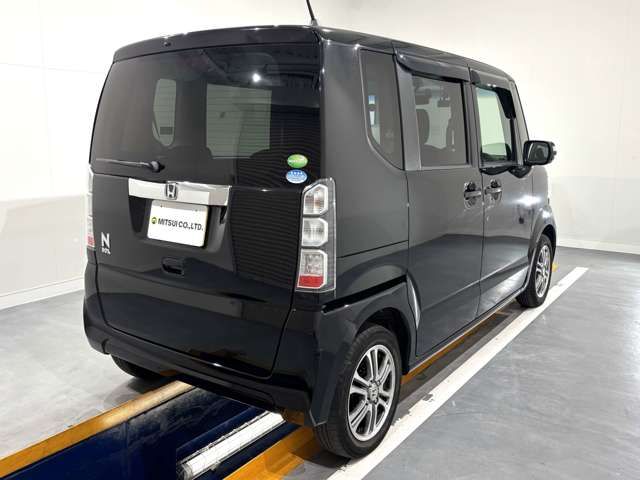 N-BOX