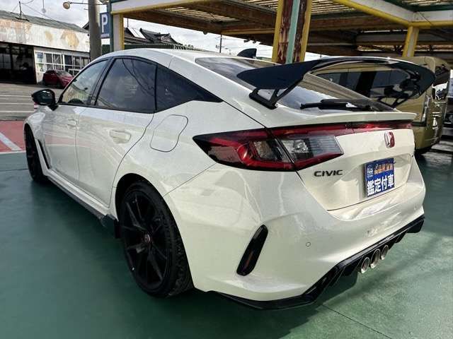 CIVIC hatchback