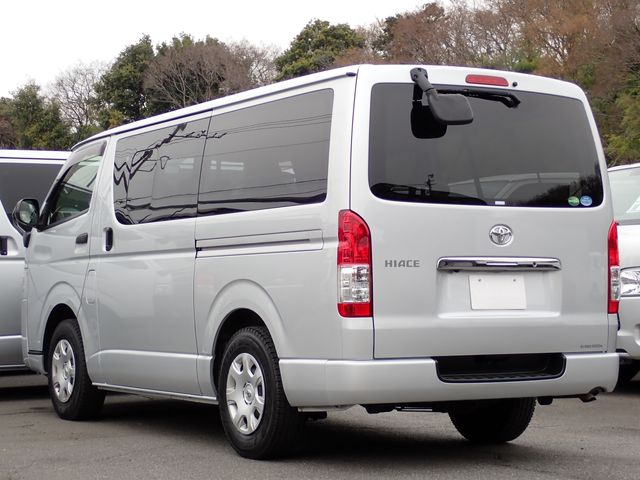 HIACE van 1.2t 2WD