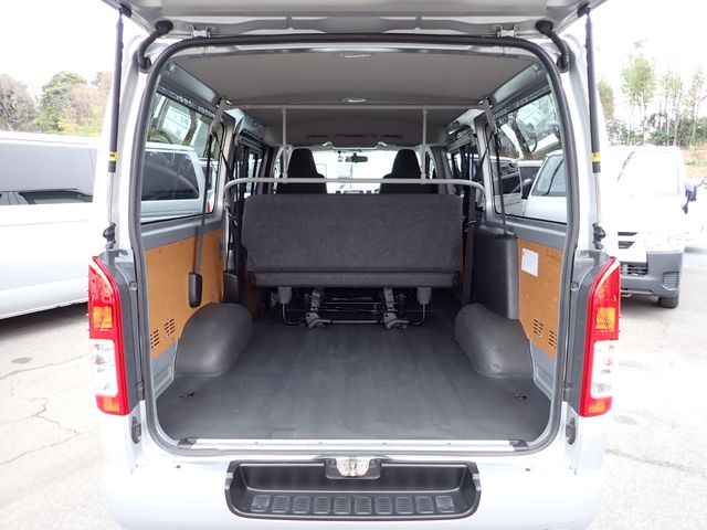 HIACE van 1.2t 2WD