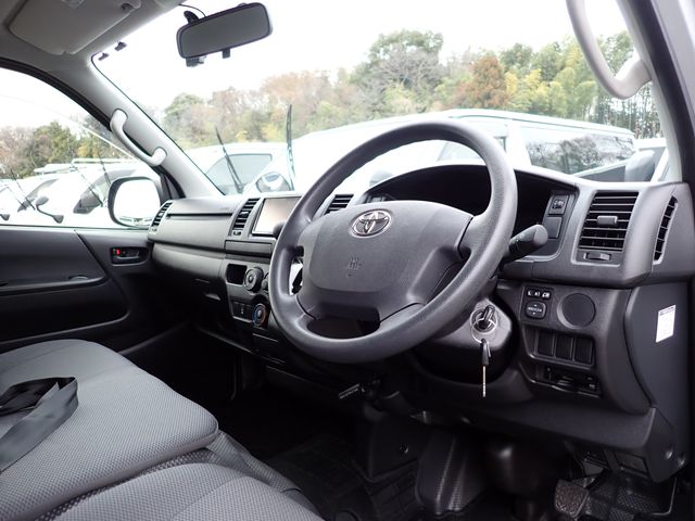 HIACE van 1.2t 2WD