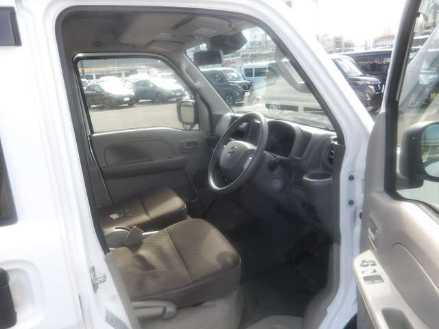 NV100 CLIPPER 4WD