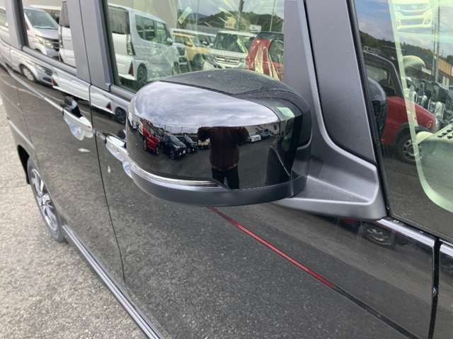 N-BOX CUSTOM