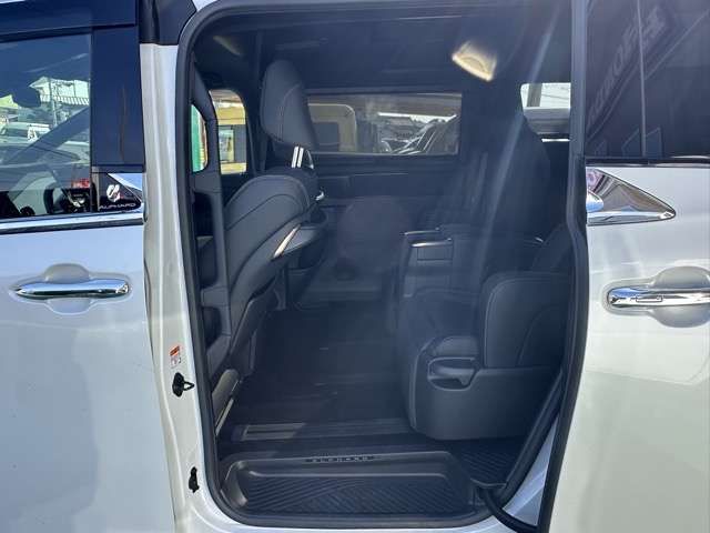 ALPHARD hybrid