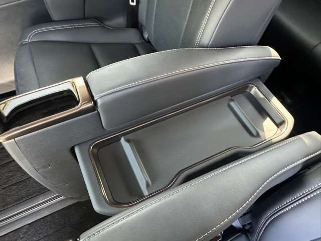 ALPHARD hybrid