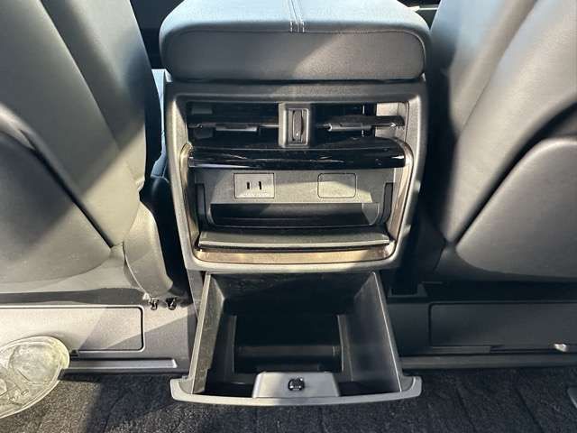 ALPHARD hybrid