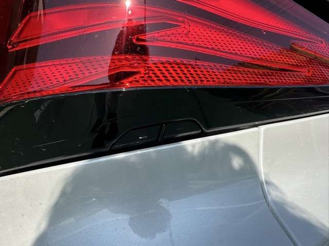 ALPHARD hybrid