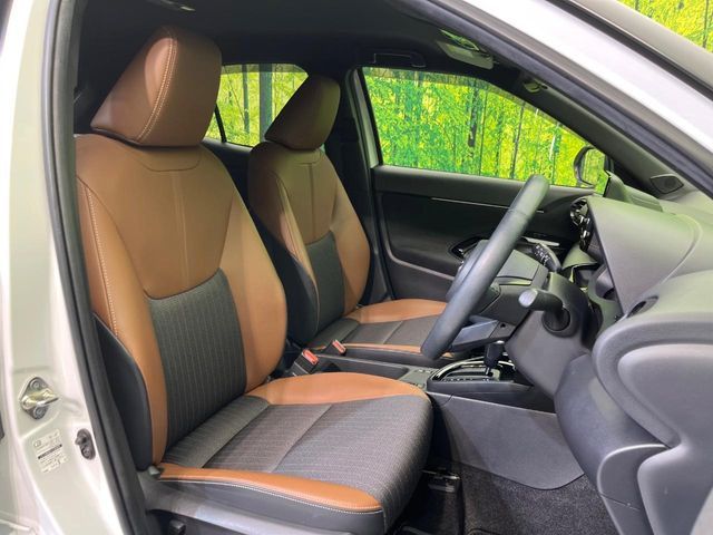 YARIS CROSS HYBRID