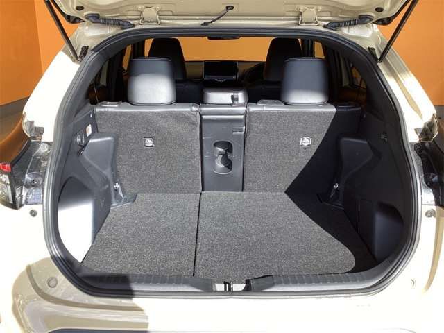 YARIS CROSS HYBRID