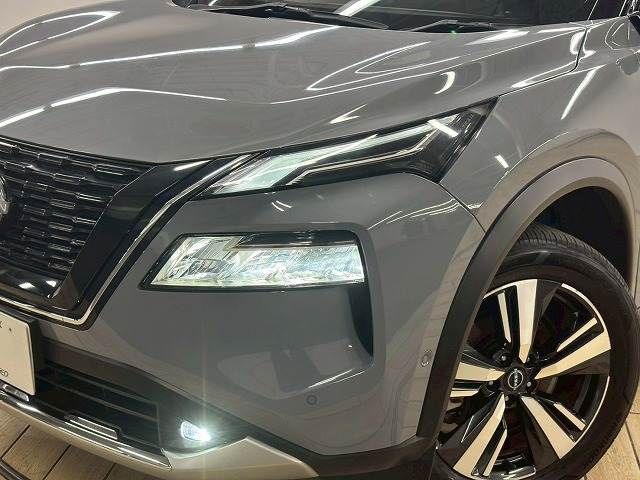 X-TRAIL HYBRID 4WD