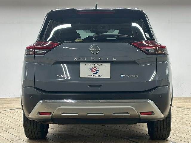 X-TRAIL HYBRID 4WD