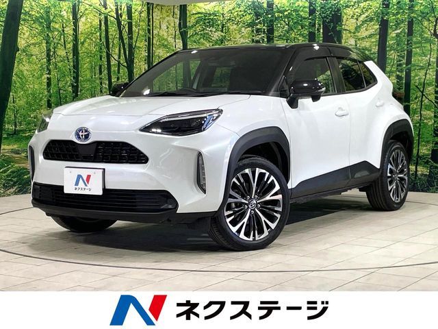 YARIS CROSS HYBRID