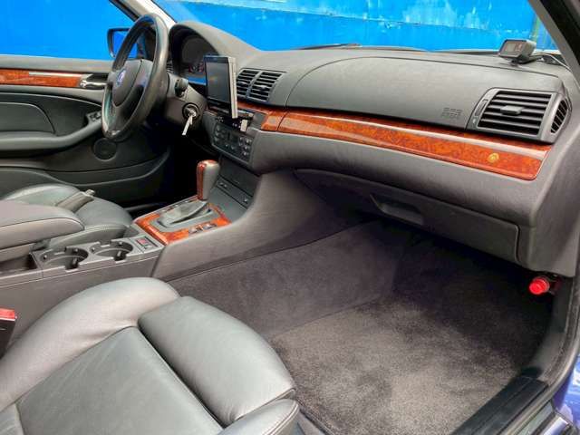 ALPINA B3 limousine