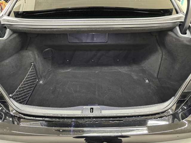 LEXUS LS600hL