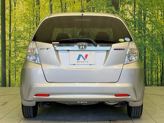 FIT HYBRID
