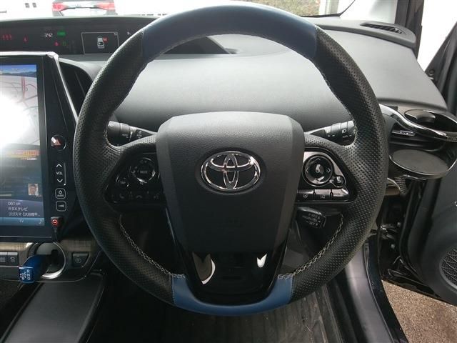 PRIUS PHV