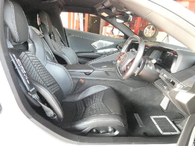 CHEVROLET CORVETTE COUPE