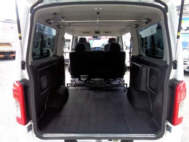 CARAVAN van 2WD