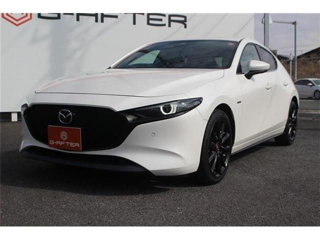 MAZDA3 FASTBACK