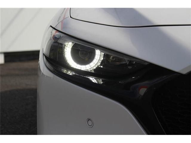 MAZDA3 FASTBACK