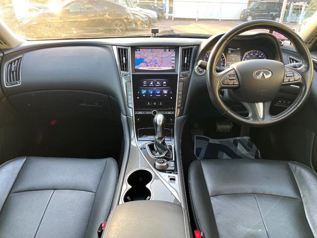 SKYLINE HYBRID 4WD