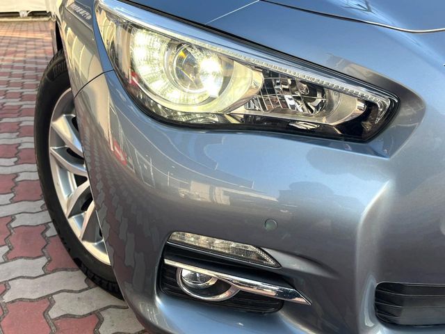 SKYLINE HYBRID 4WD