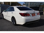 CROWN sedan hybrid