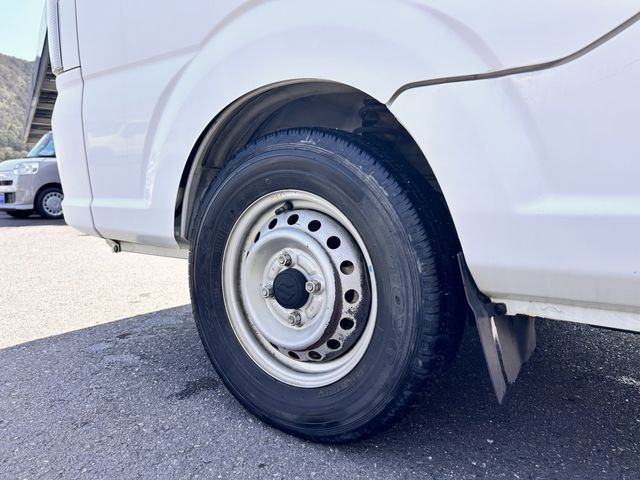 CARRY truck