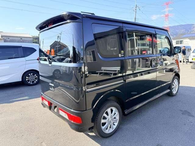 NV100 CLIPPER RIO
