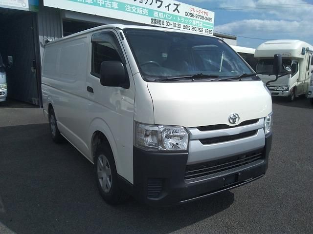 REGIUSACE van 4WD