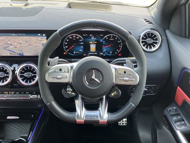 MERCEDES AMG GLA class