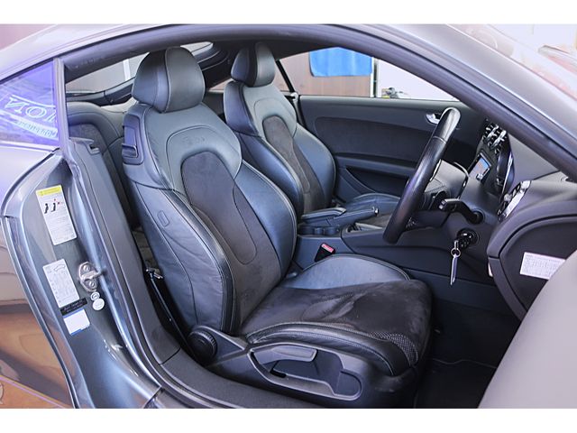 AUDI TT coupe