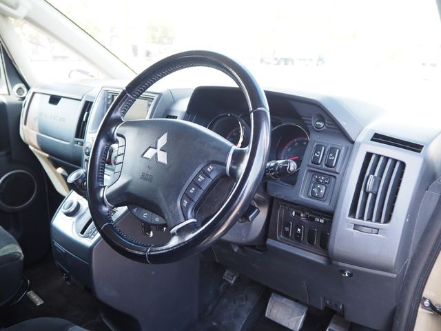 DELICA D:5 4WD