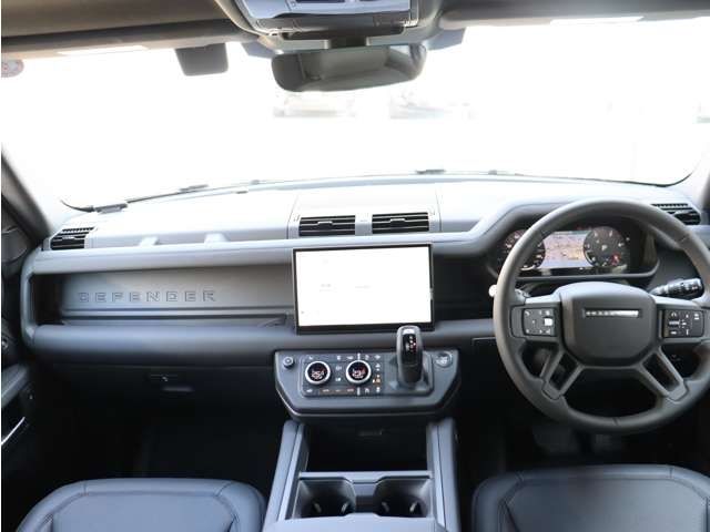 ROVER DEFENDER