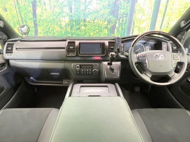 HIACE van 2WD