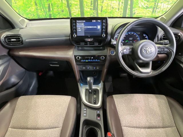 YARIS CROSS HYBRID