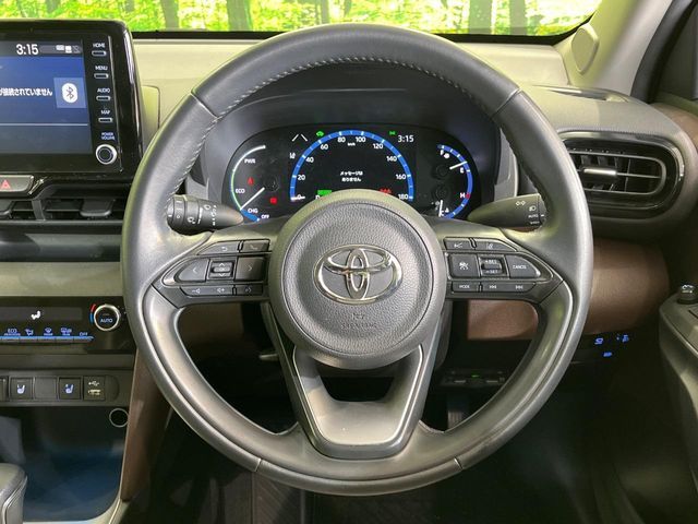 YARIS CROSS HYBRID